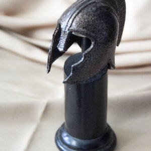 FIGURA DE ARMADURA CASCO