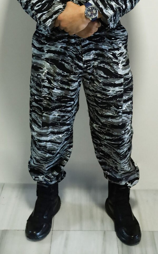 PANTALÓN TIRE FIRIS